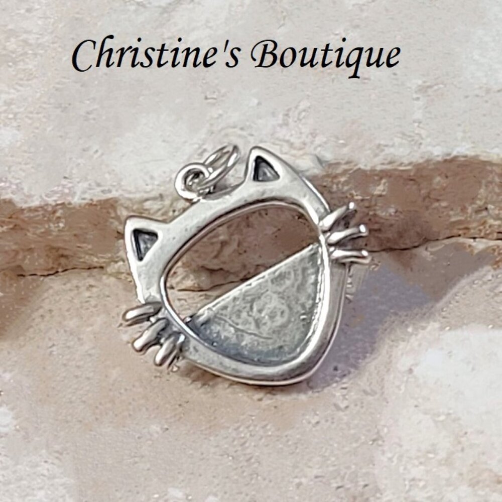 Cat photo charm for bracelet, set in 925 sterling silver